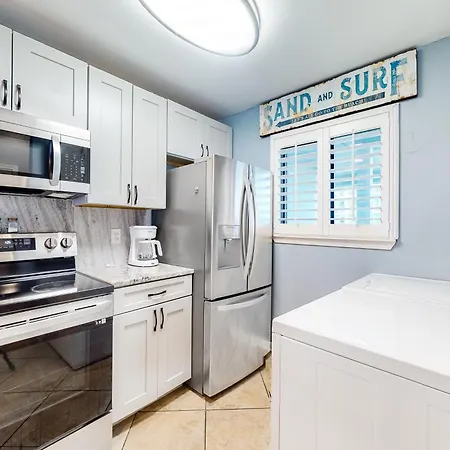 Romar Beach Condos Gulf Shores Room photo